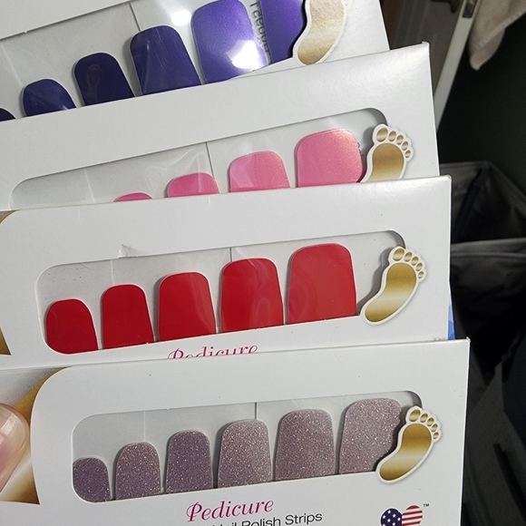 Color street - Picture 6 of 8